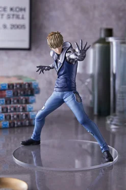 GOOD SMILE COMPANY Pop Up Parade One-Punch Man Genos -Pop Up Parade 21d74df8210948a1b39df2505280d711.jpg